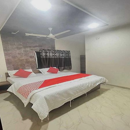 Hotel O Pravin Executive Gangapur  Exterior photo